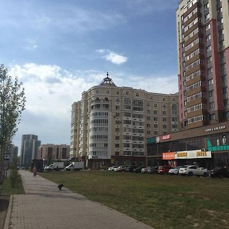 Уютная Квартира Комфорт Класса74 阿斯坦纳 外观 照片
