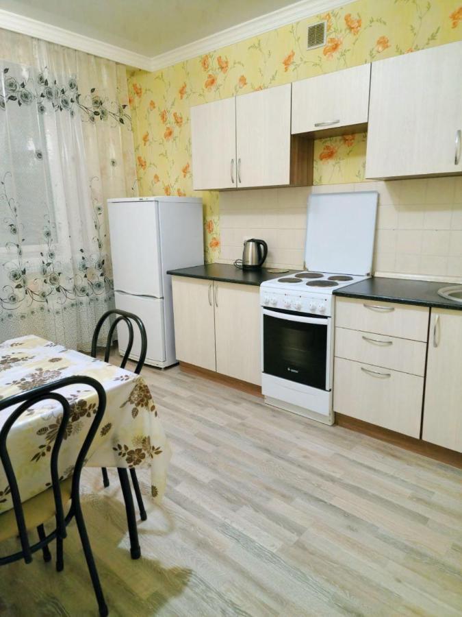 Уютная Квартира Комфорт Класса74 阿斯坦纳 外观 照片